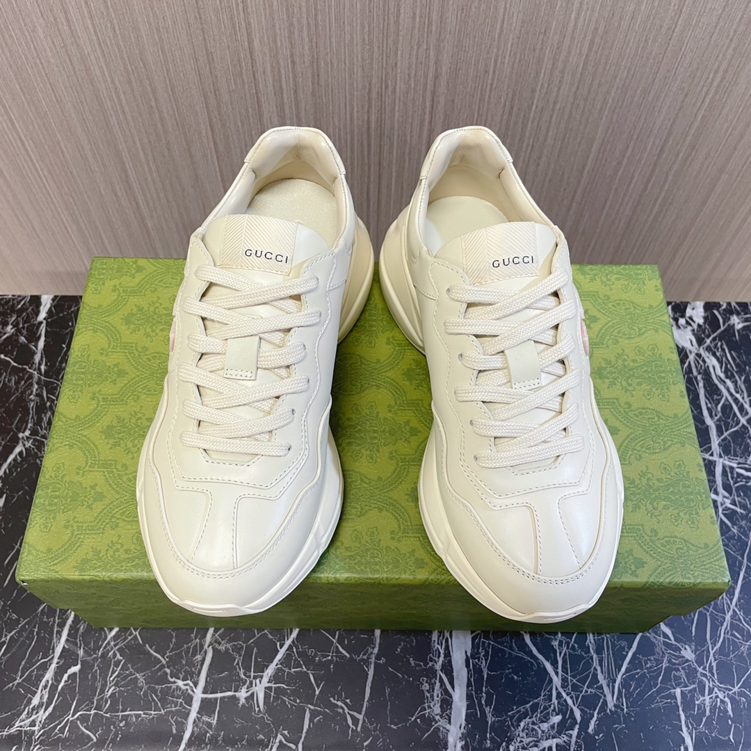 人気グッチの靴コピーカップルスタイルのパパシューズ gu87620N級品