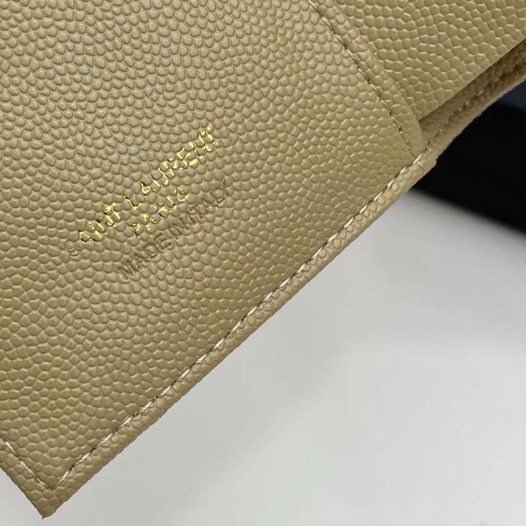 高品質のサンローランモノグラム ツーピースジッパー財布 06623N級品