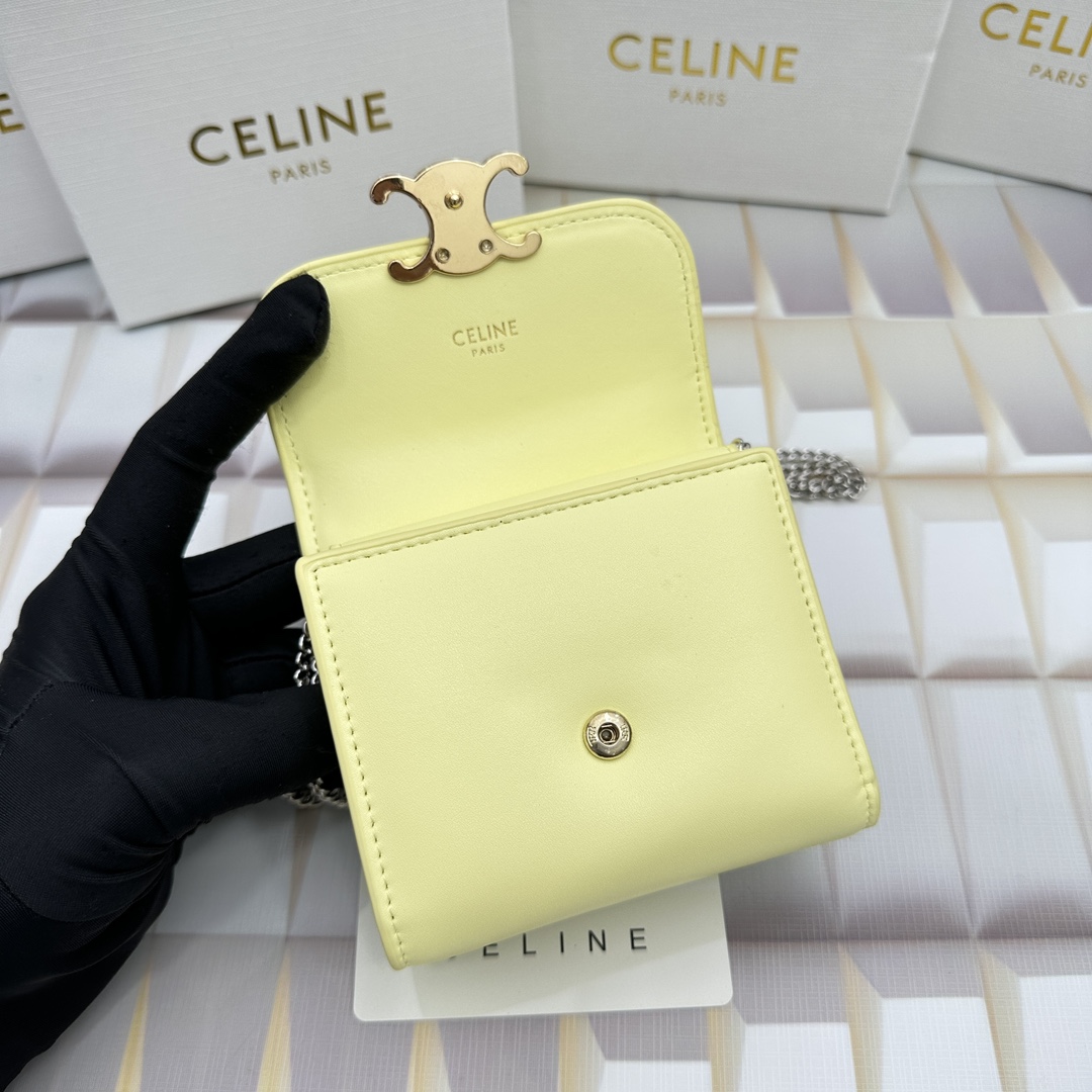 新品セリーヌ スモール ラムスキンフラップスーパーコピー財布 140767N級品