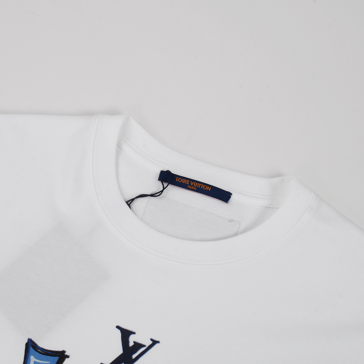 ルイ・ヴィトンのスーパーコピー高級半袖Tシャツ 153498通販