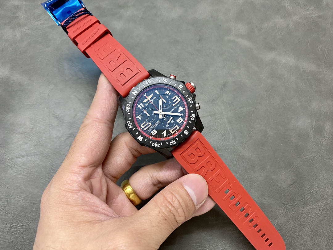 ブライトリングスーパーコピー フルカーボンファイバー 6針クロノグラフ激安時計 171700高い品質