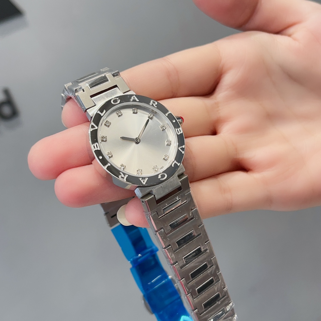 ブルガリの新しいスタイル 女性 クォーツコピー時計 310089最高級