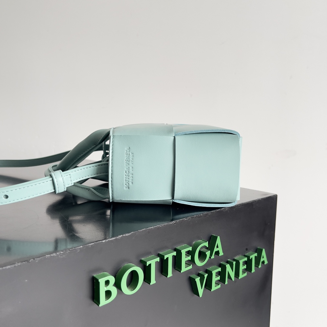 ボッテガヴェネタ スーパーミニトートコピー激安バッグ 729029通販