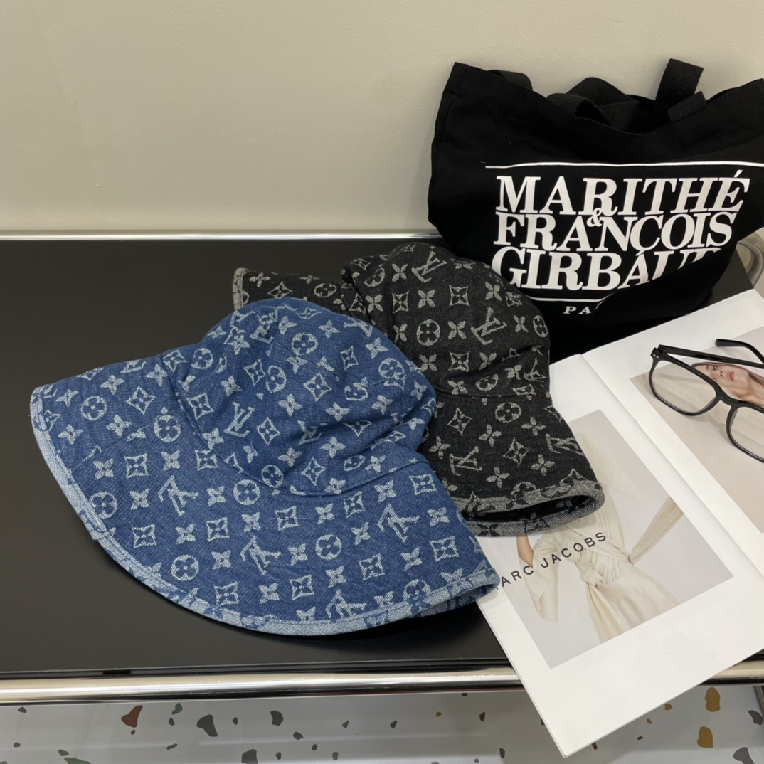 ルイ・ヴィトンスーパーコピーのジーンズ 古い花 レトロなスタイル 漁師の帽子 lv0261品質保証