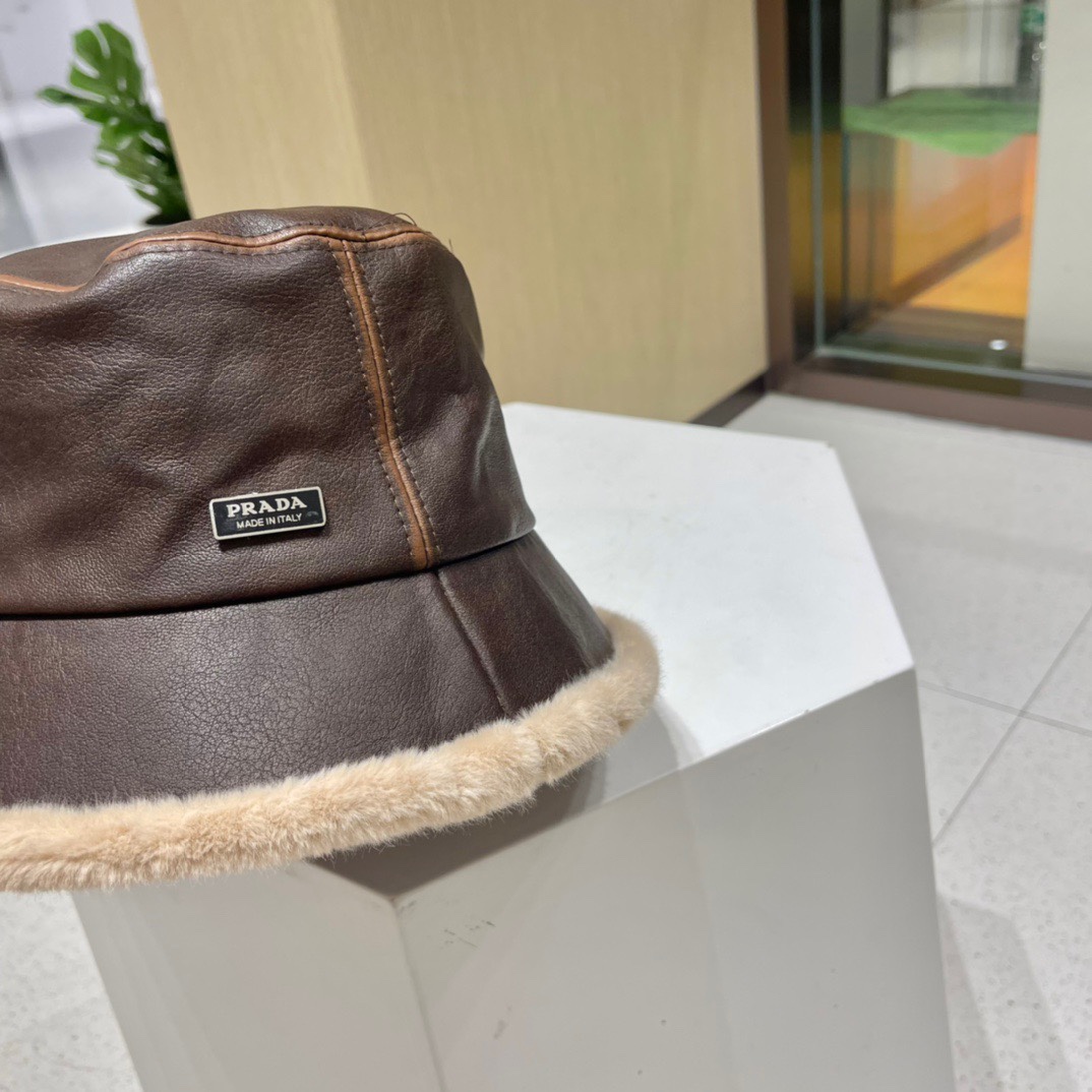 プラダ秋冬ファッション レザー バケットハットコピー帽子専門店 puu69900激安送料無料