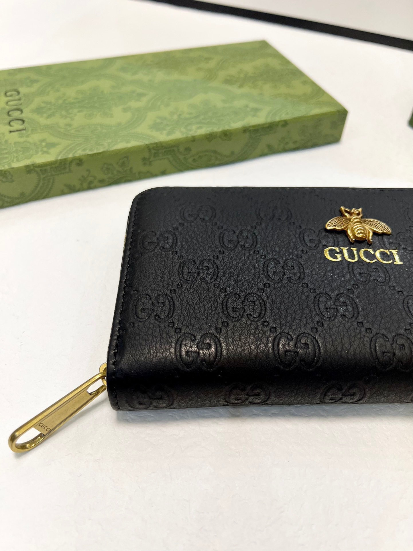 グッチ新作メンズ激安スーパーコピー長財布 144914代引きを販売