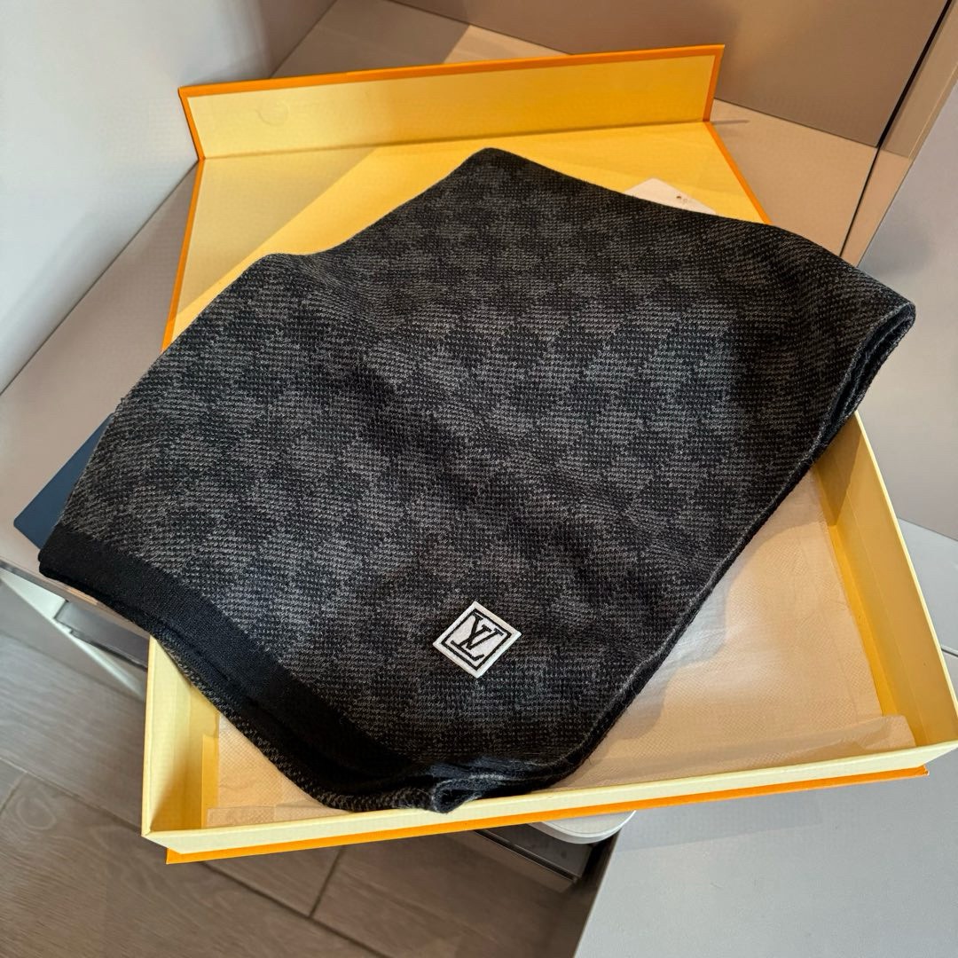 ルイヴィトン大人気安心と信頼老舗メンズ ウール ニット スカーフと帽子のセット 146689N級品