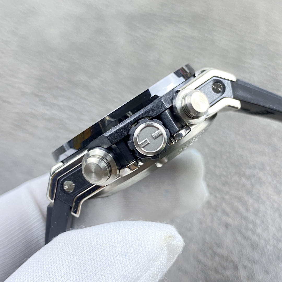 【超話題】ウブロビッグバン男性時計自動巻きクロノグラフムーブメント 171625人気