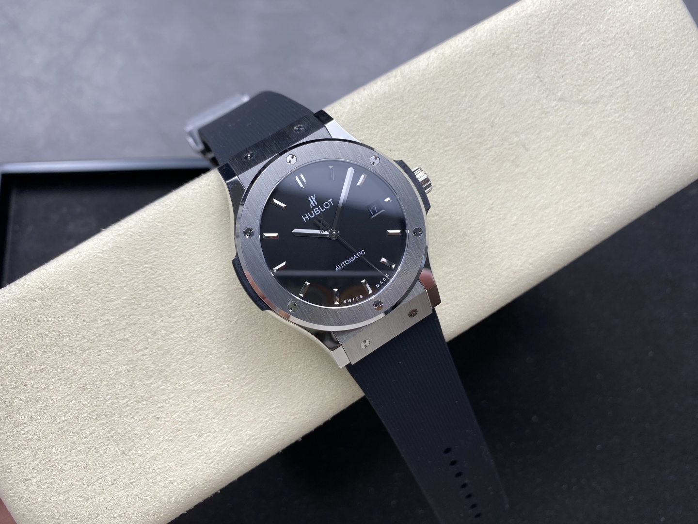 ウブロクラシックフュージョンコピー 42mmコピー時計限定版 171856高い品質