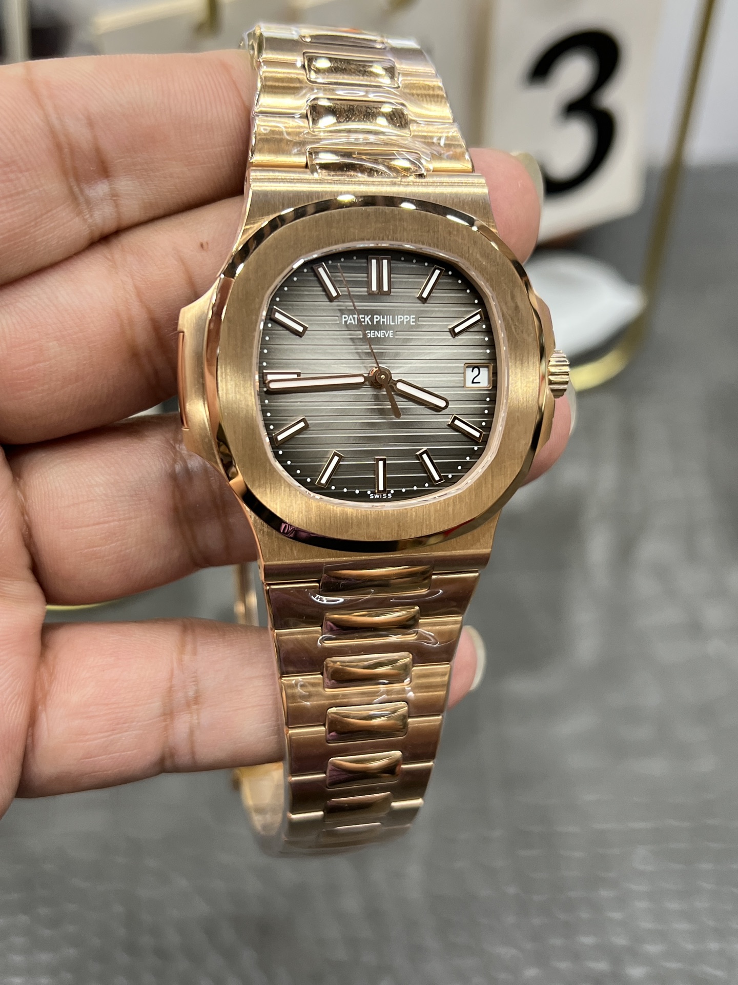 最新型パテックフィリップノーチラスコピー通販時計 5711 シリーズ全自動一体型機械 172236激安送料無料