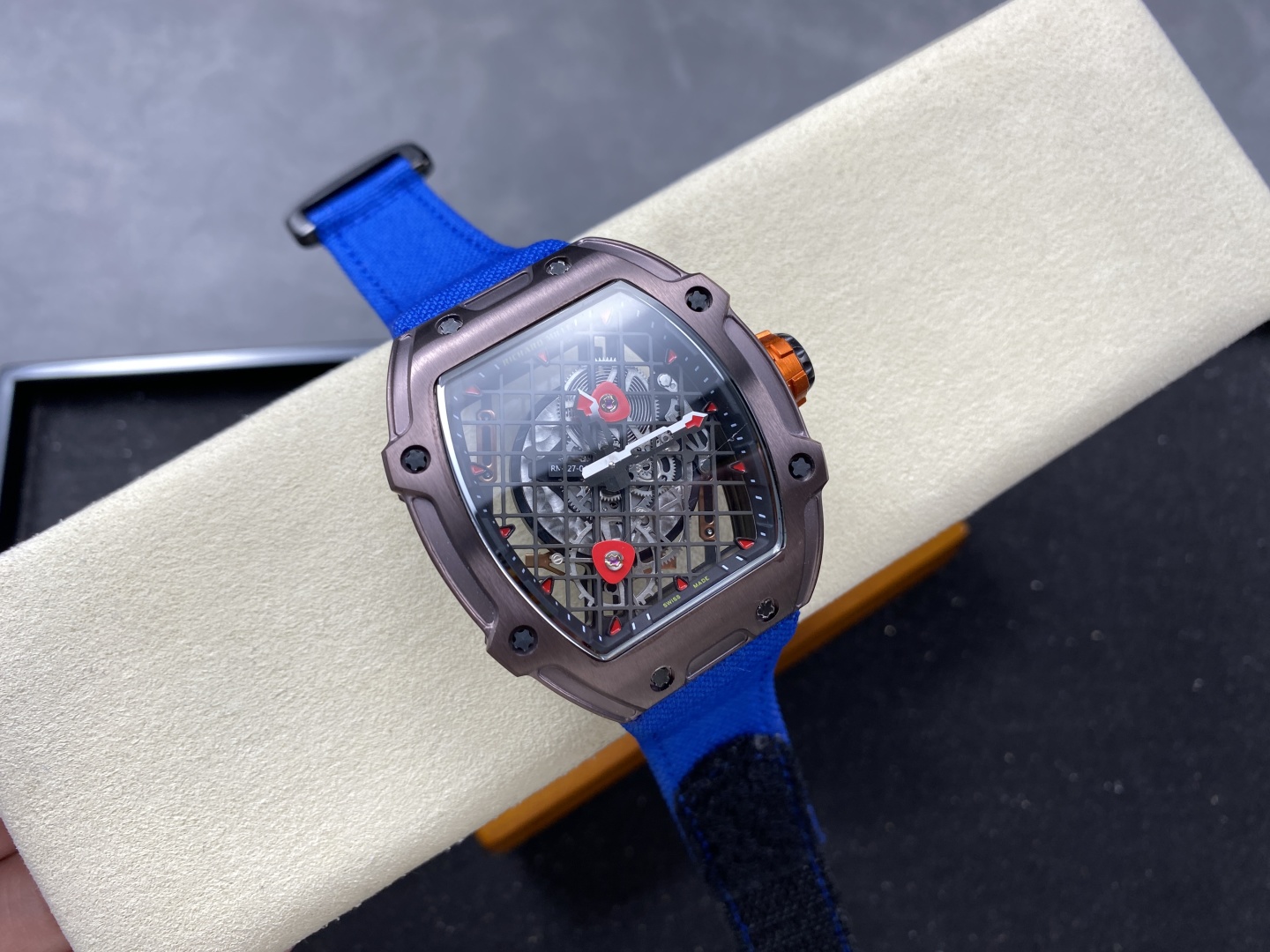 2025年 リシャールミルコピー新作中空テニスラケット樽型ケース時計 174775高い品質
