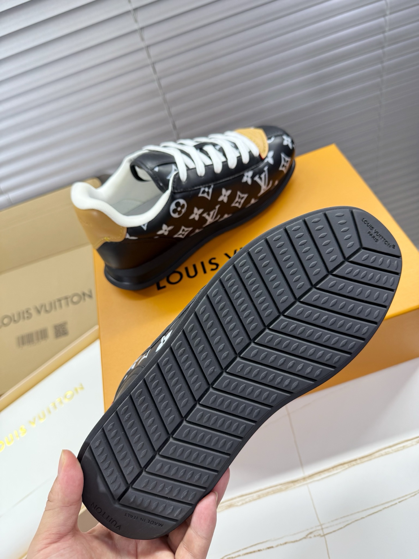 高貴な気質のルイヴィトン靴スニーカーコピーと共同ブランドバターソフトシリーズ 310985品質保証