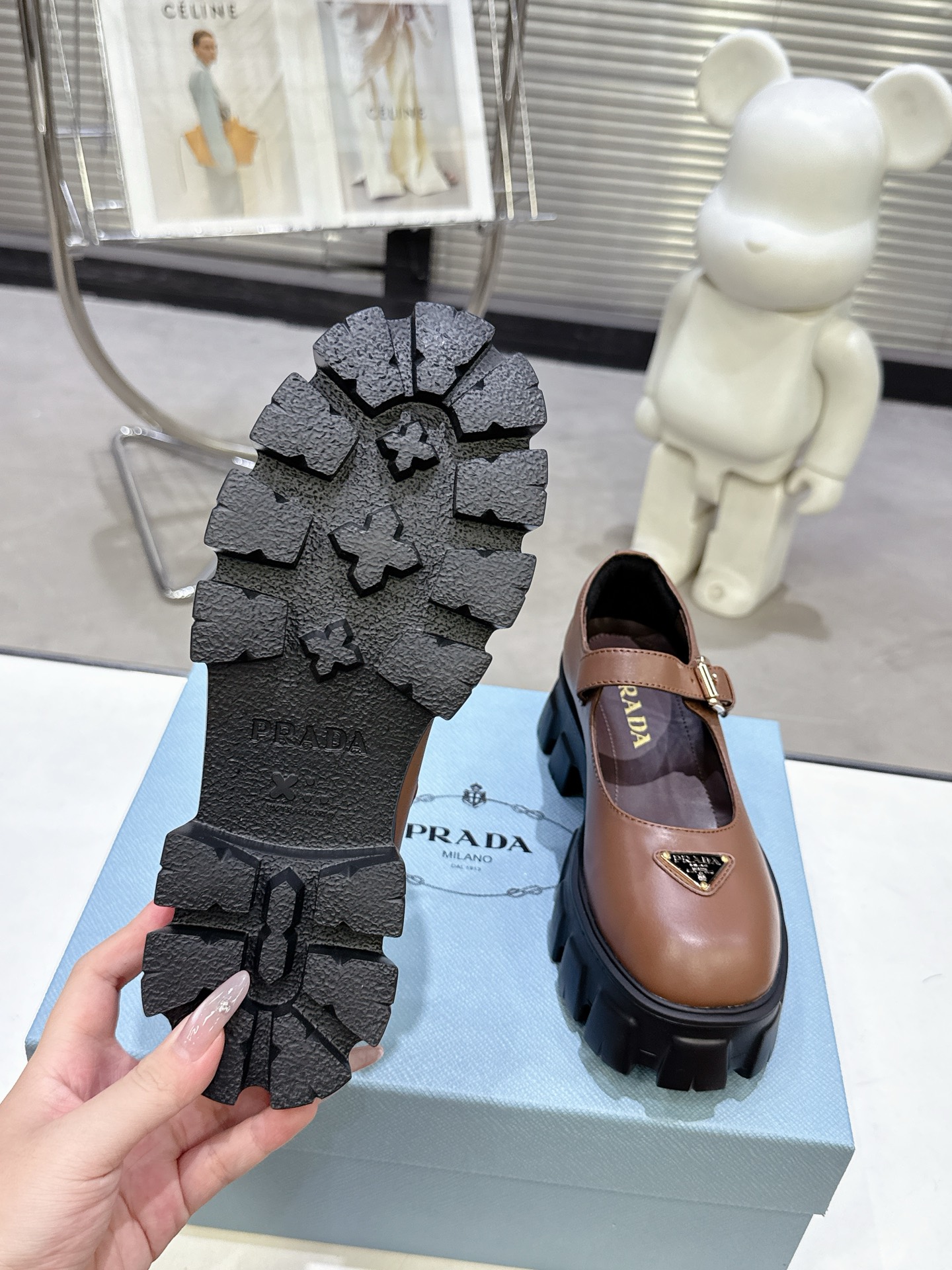 プラダ靴ブーツコピー2025年秋冬新作プラットフォームメリージェーンシューズ 324472品質保証