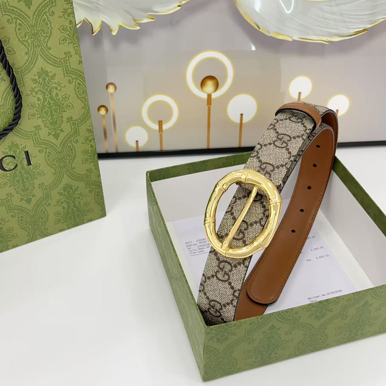 人気Gucciスーパーコピー竹バックルと銅バックルの両面牛革ベルト 32484激安送料無料