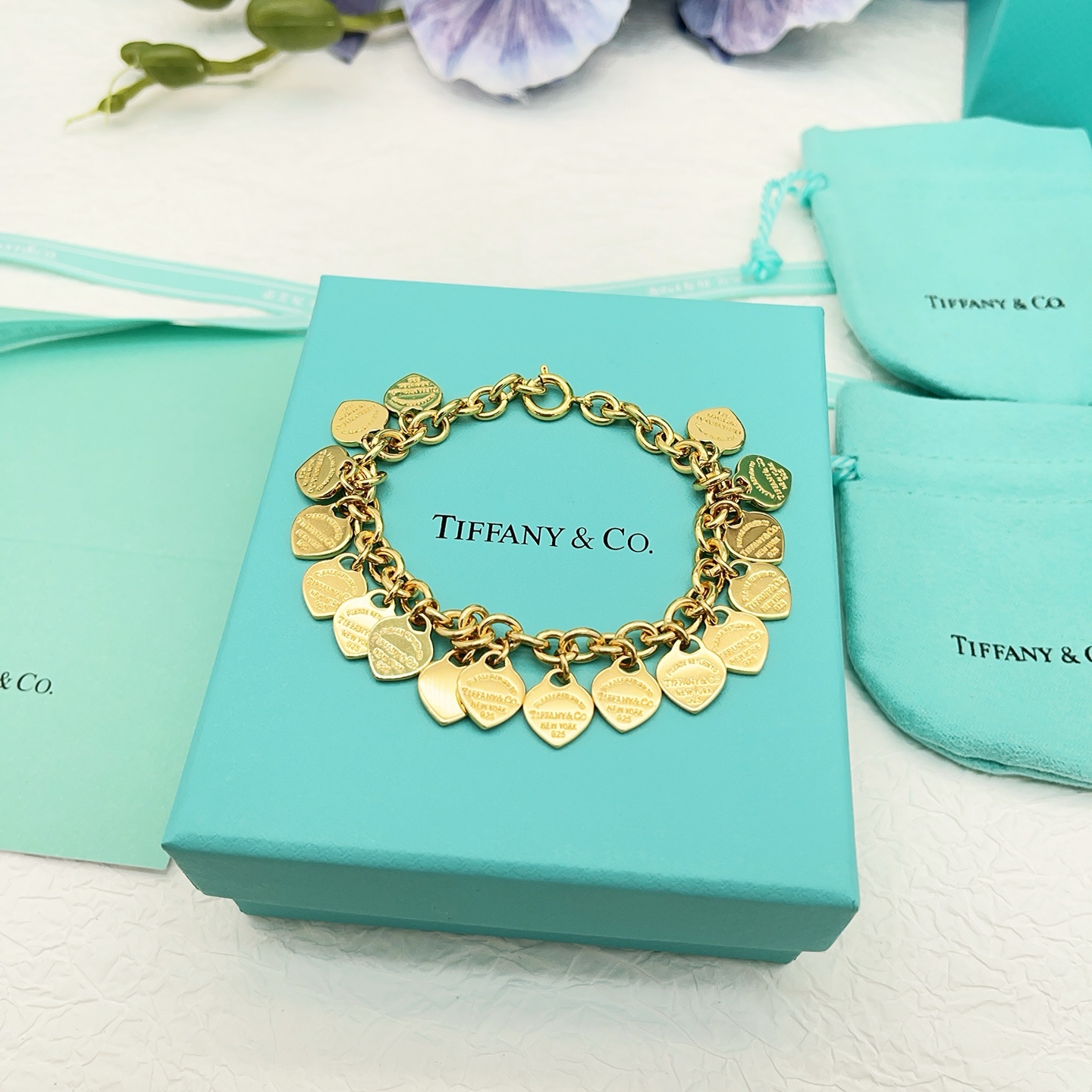 人気超絶のティファニージュエリーブレスレットコピーハートゴールド 417691信用第一通販