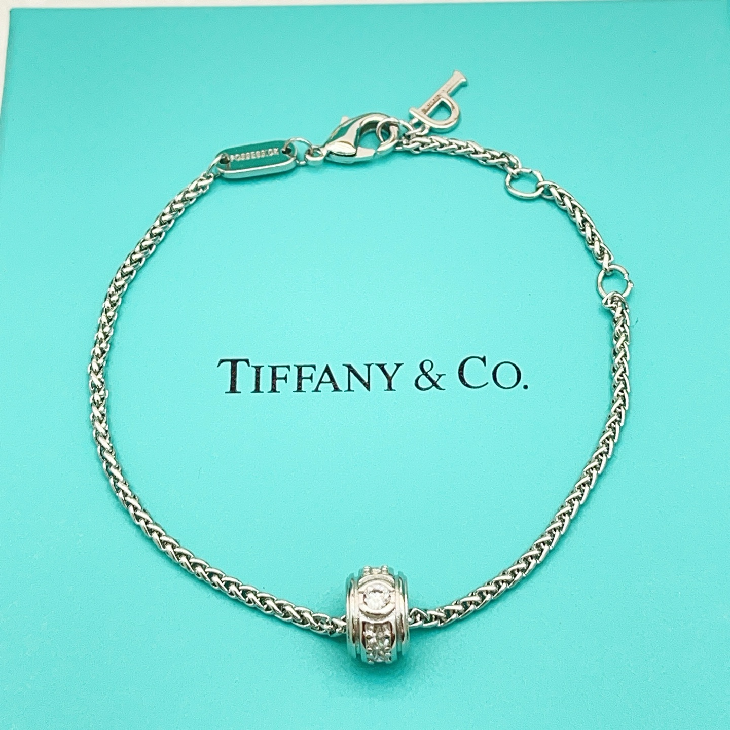 ティファニー最新商品のドラム型ダイヤモンド高級シルバーブレスレットコピー 417697