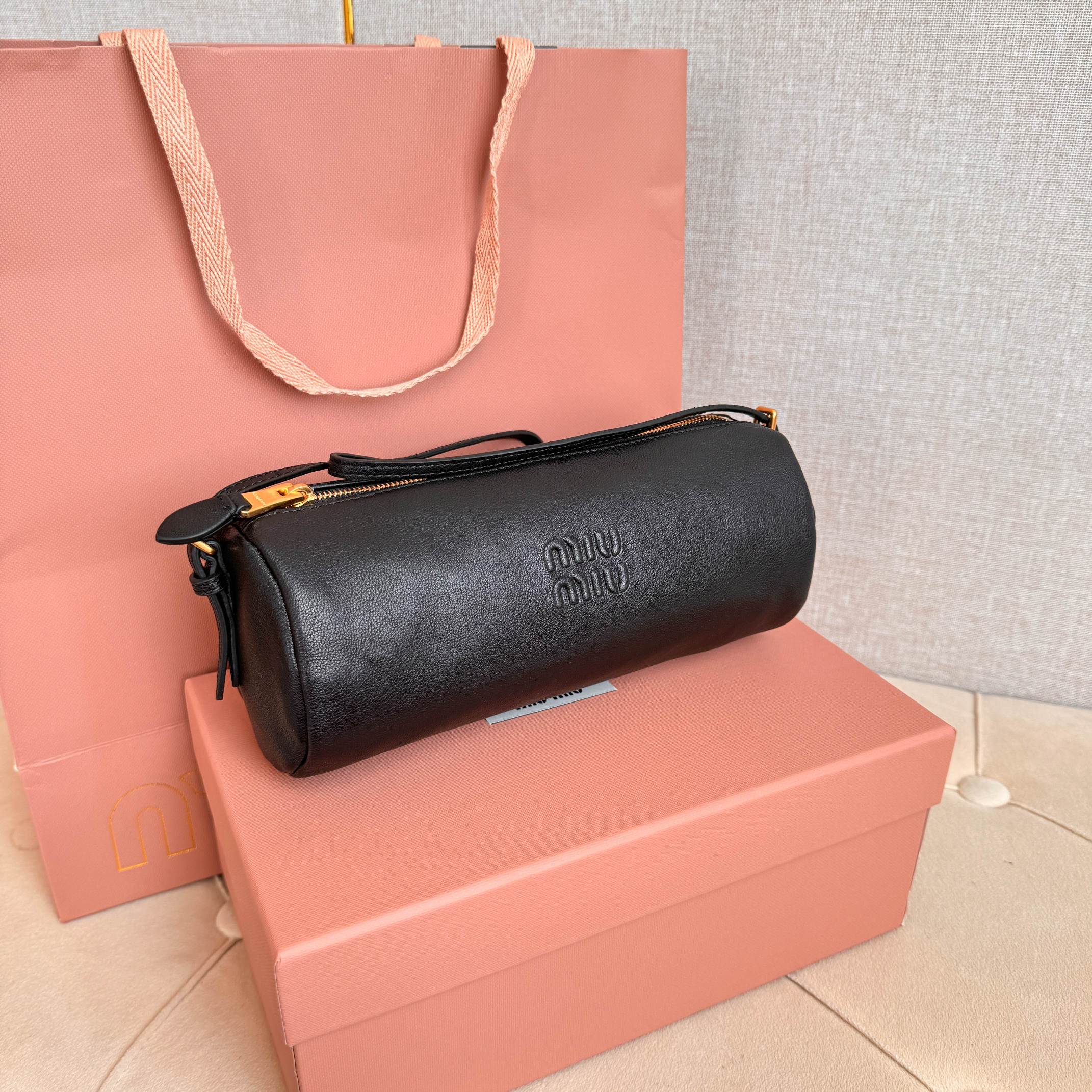 ミュウミュウドラムスーパーコピー品質上げ商品バッグ新入荷 5NF851人気