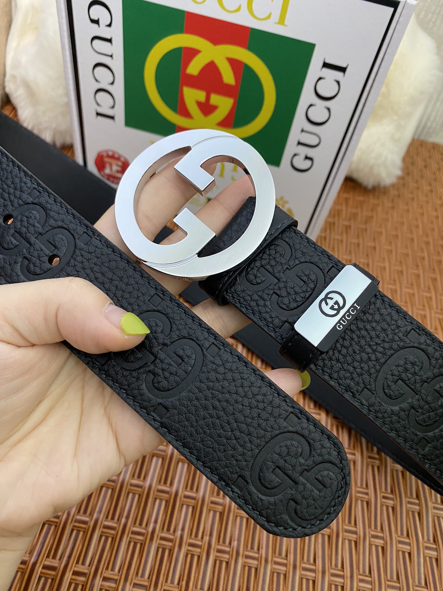 最大級グッチ100%レザースーパーコピーベルト 648785品質と絶妙通販