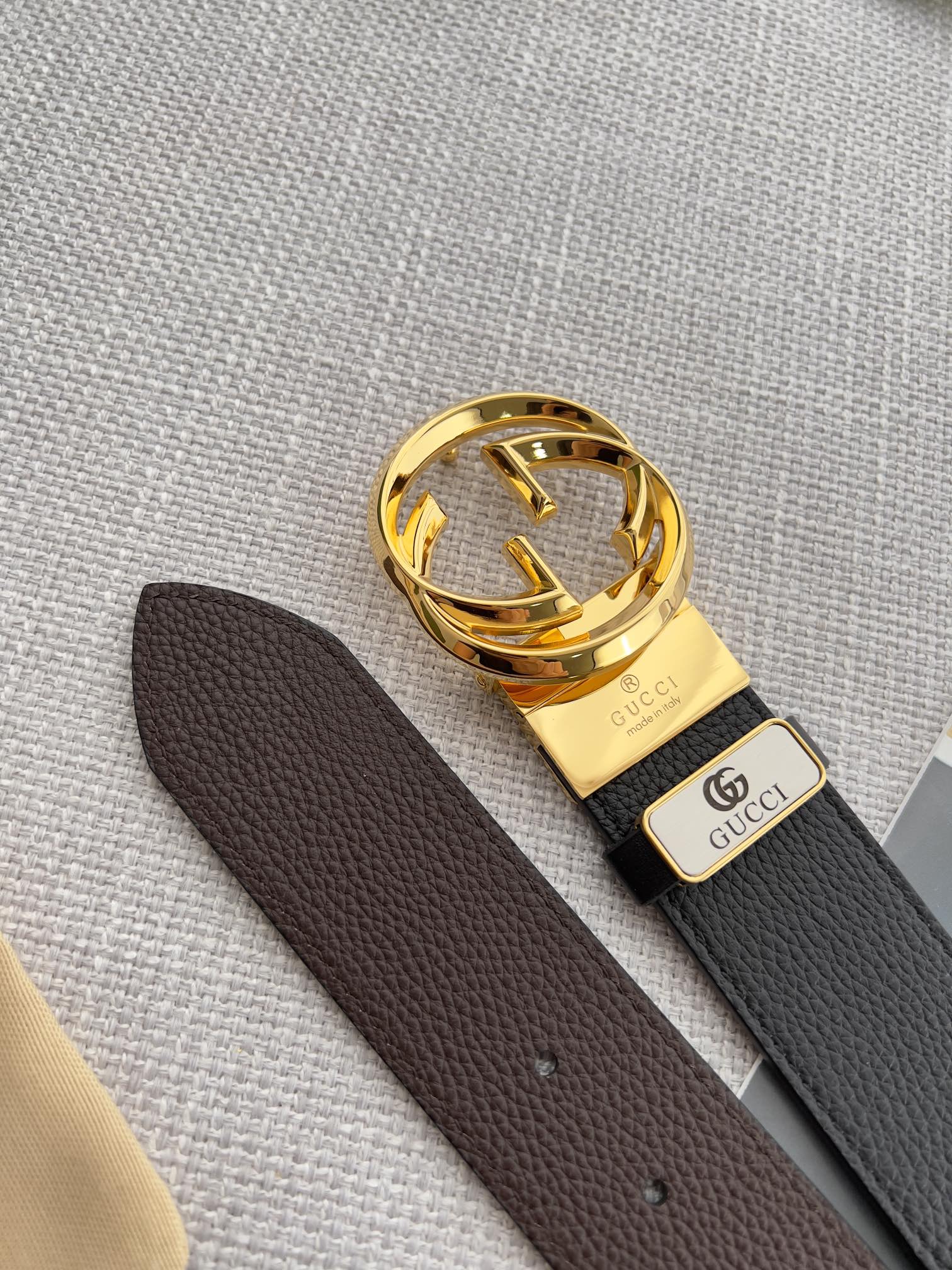 高級ブランドグッチベルトコピー男性両面トップグレイン牛革 648820N級品