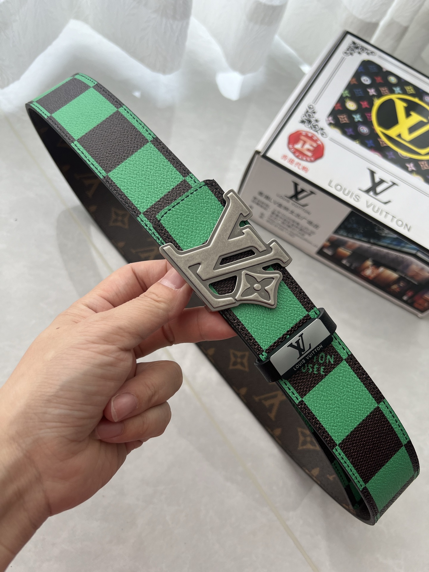 精巧な職人技ルイヴィトン男性3色ベルトコピー贈り物に最適 663266通販