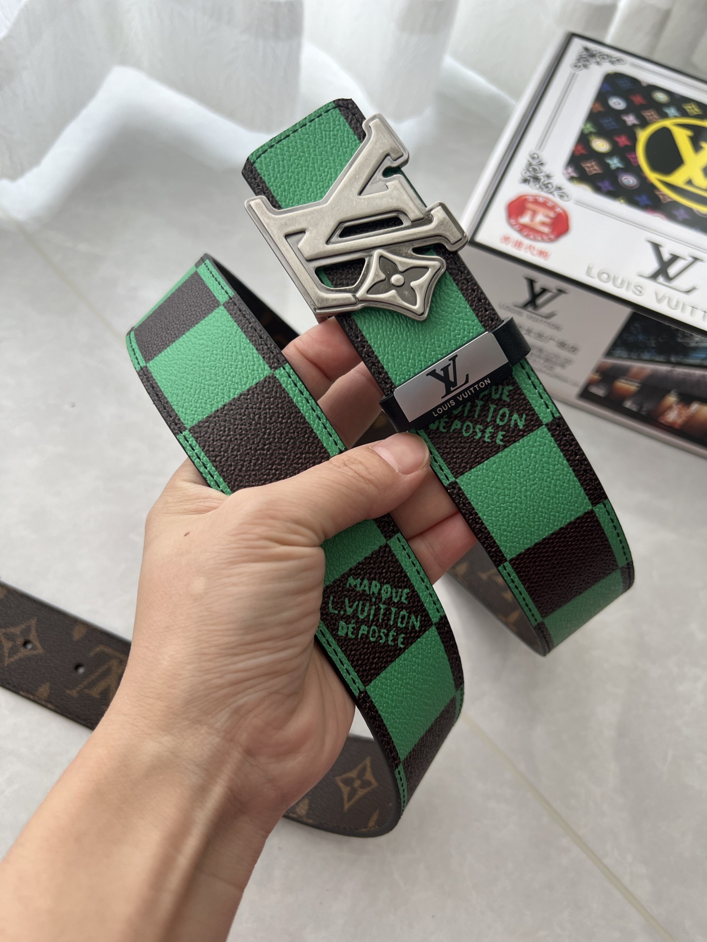 精巧な職人技ルイヴィトン男性3色ベルトコピー贈り物に最適 663266激安送料無料