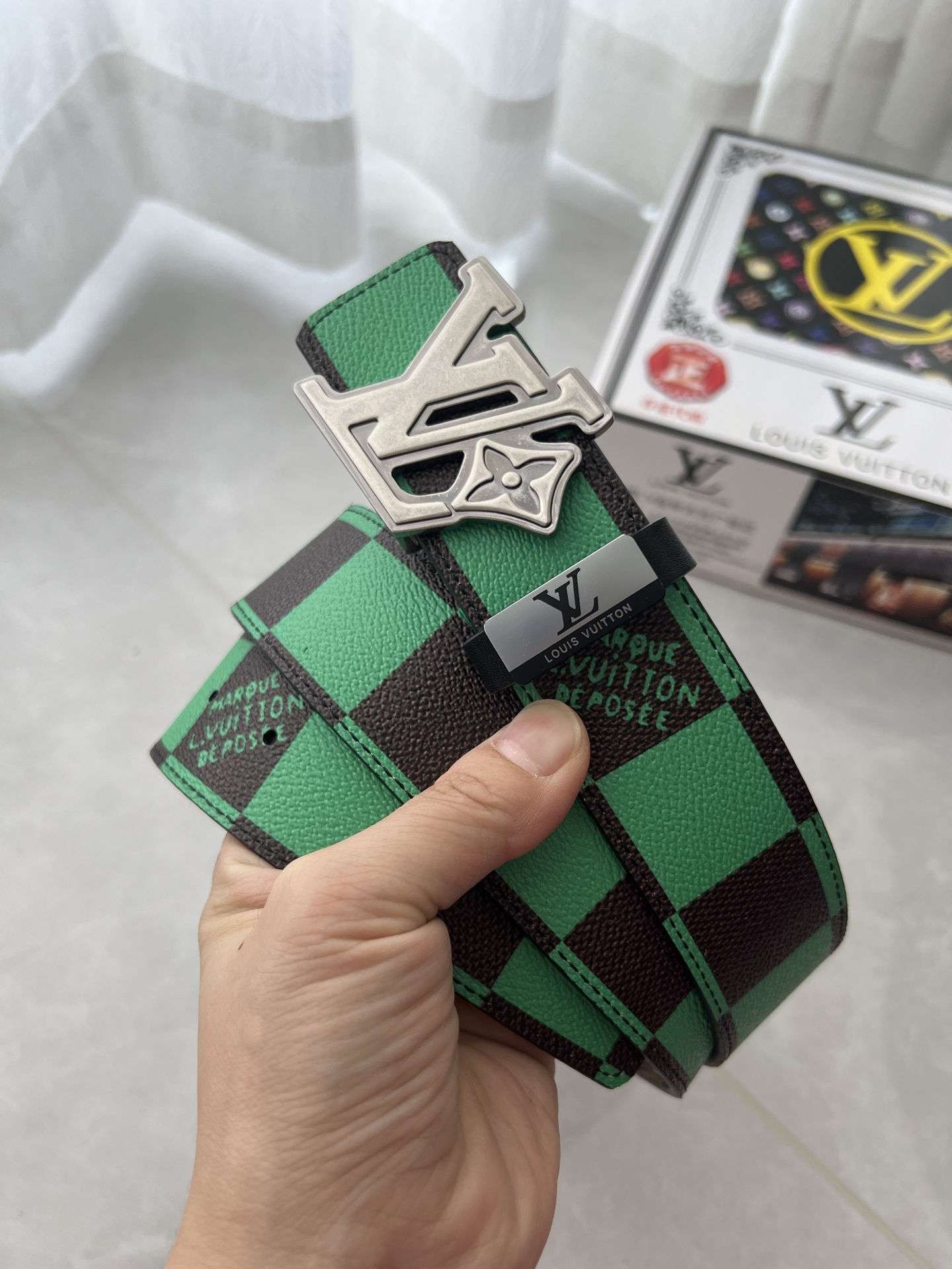 精巧な職人技ルイヴィトン男性3色ベルトコピー贈り物に最適 663266