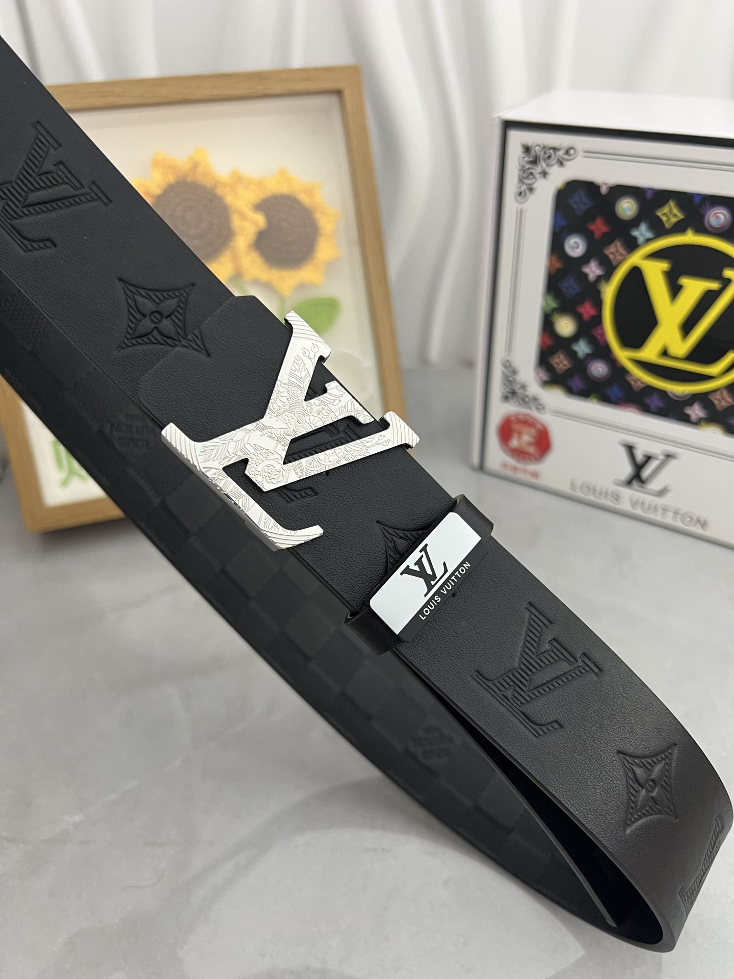 高級ブランドコピールイヴィトン最新商品偽物のレザーベルト 667767高い品質