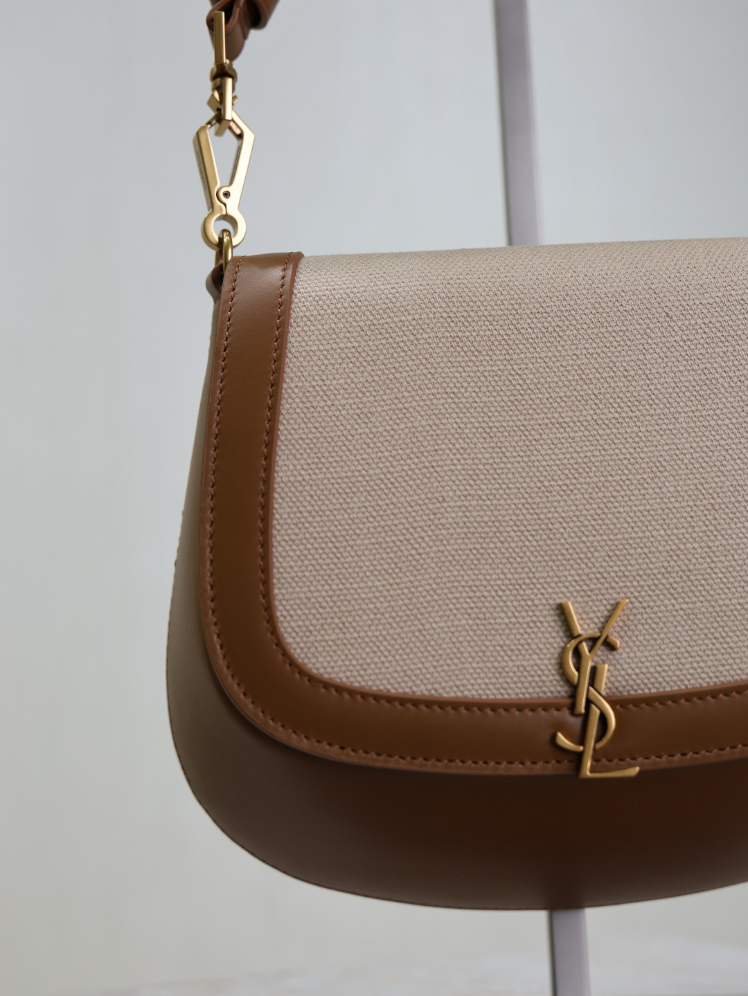 サンローランショルダーバッグコピーの黄色の牛革入荷 753824-1品質と安心通販