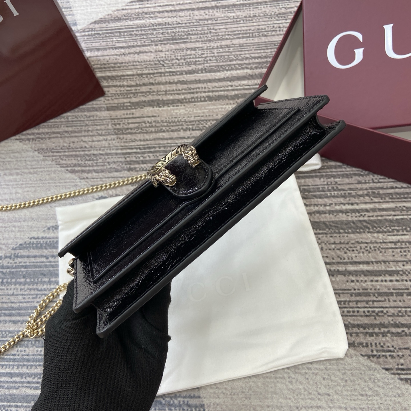グッチ最新の海外ブランドチェーン付きブラックパテントレザー女子バッグ専門店 837374-2激安送料無料