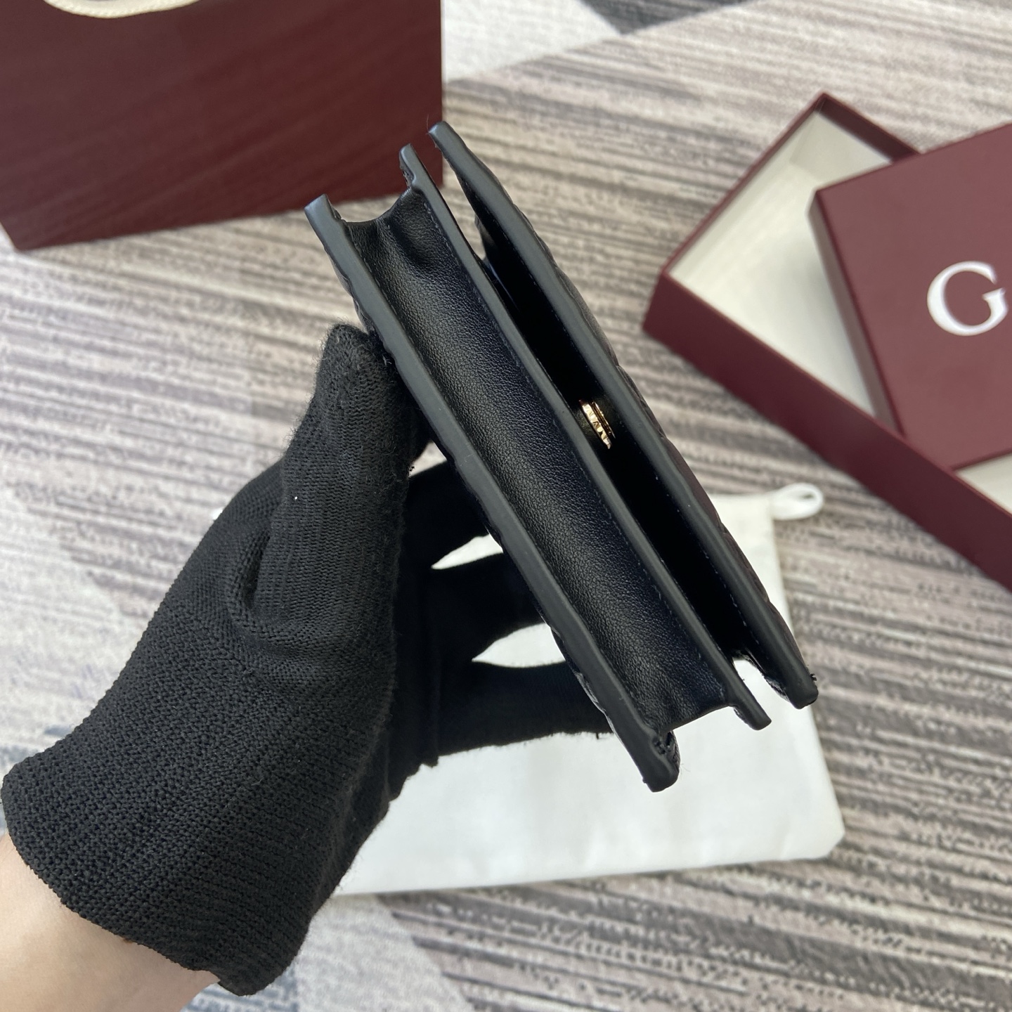 2025年秋冬グッチ財布コインパースコピーGGエンブレムコレクション 847207高い品質