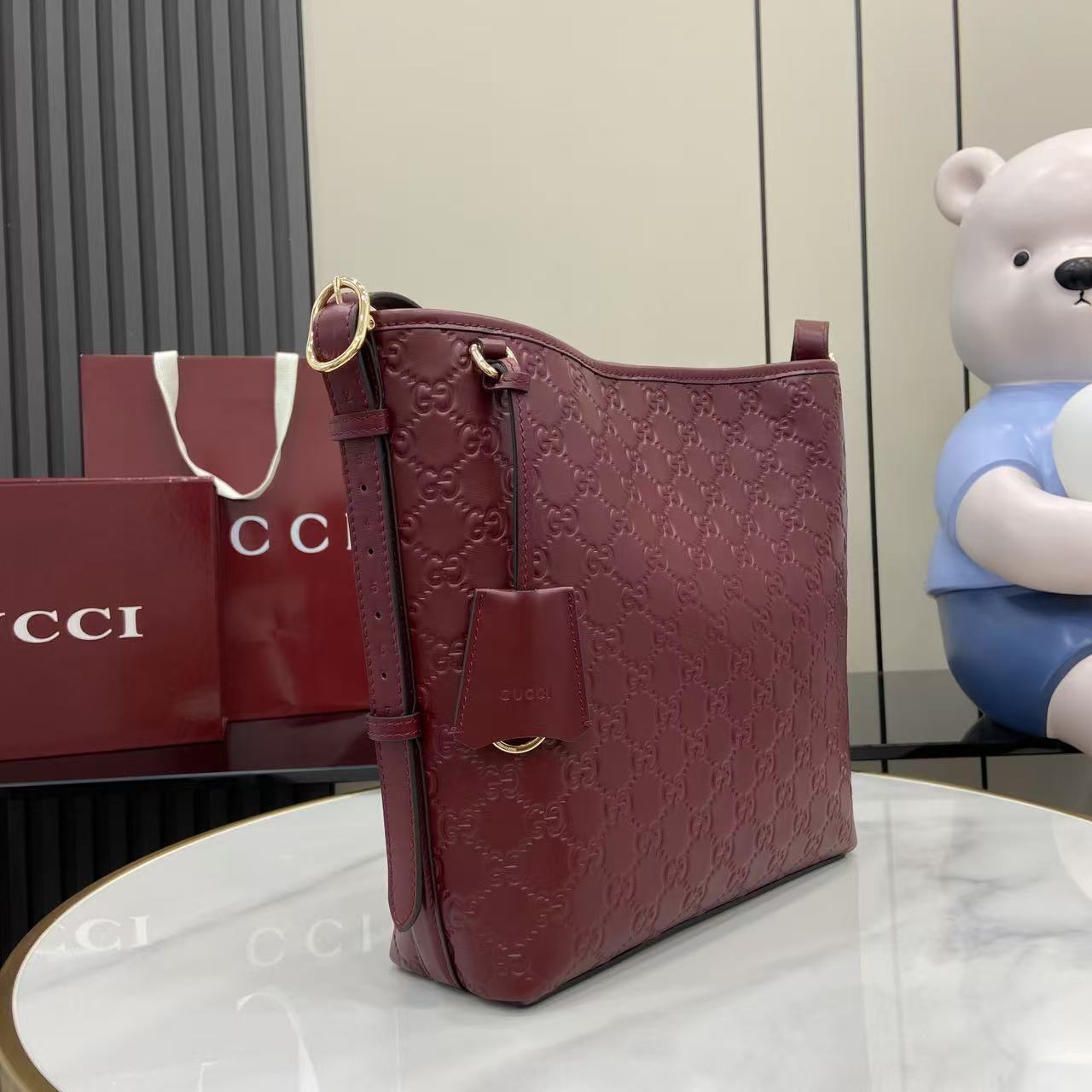 2025年秋冬N級品グッチトートバッグコピーエンブレムアンコール レッドコレクション 848881通販