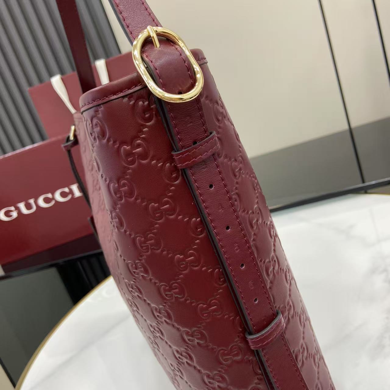 2025年秋冬N級品グッチトートバッグコピーエンブレムアンコール レッドコレクション 848881N級品