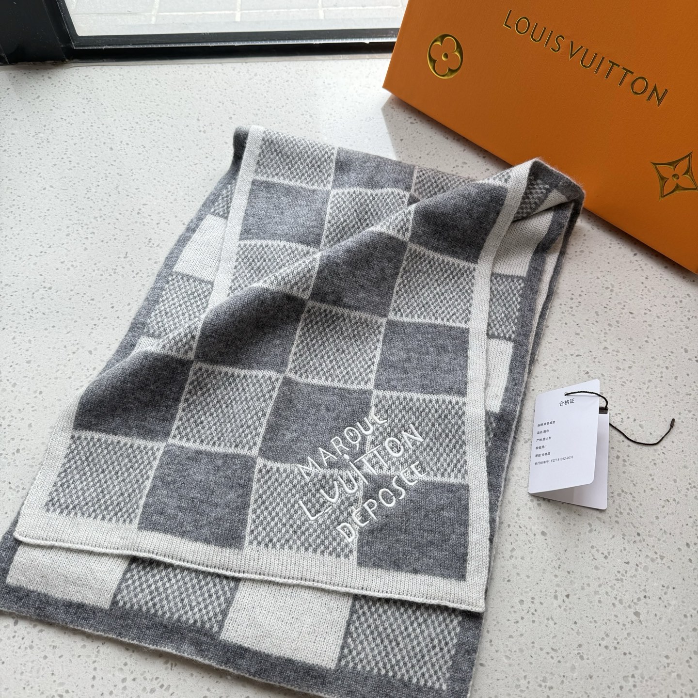 2025最新商品限定ルイヴィトンダメージボードパターンウールニットマフラー LV00893人気