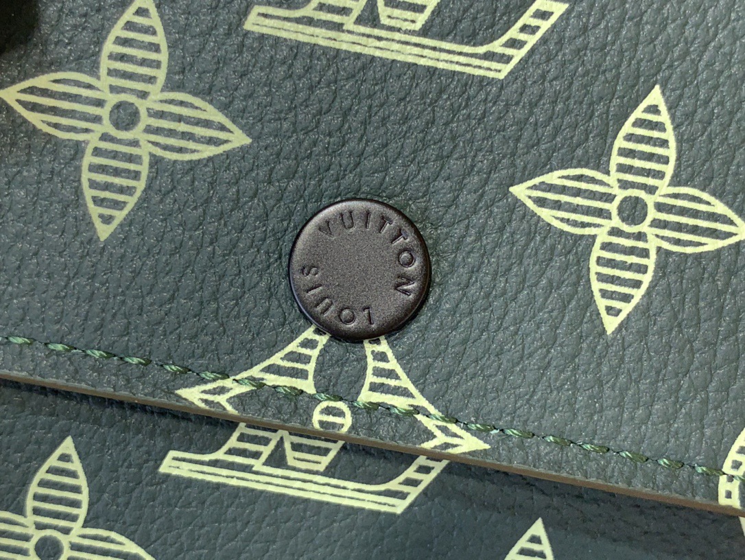 ルイ・ヴィトン精巧可愛いのコピー三つ折り財布激安買取 M14793品質保証