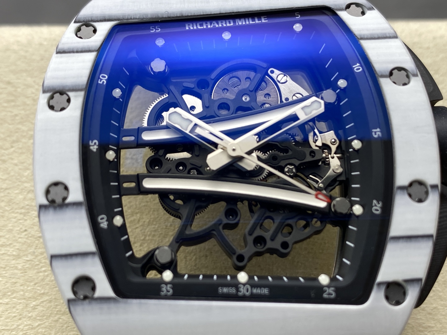リシャールミル高品質ミラー カーボンファイバー スケルトンスーパーコピー時計 RM061高い品質
