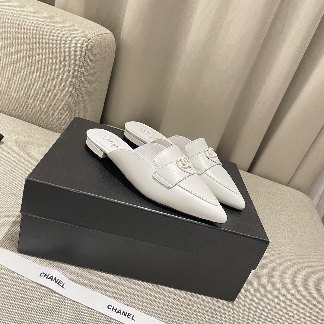 2025今年新款のシャネルお気に入り美しいヒット商品スリッパ ch440399-2通販