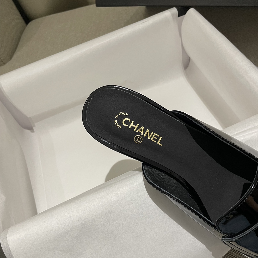 シャネル2025今年のお気に入り美しいヒット商品スリッパコピー ch440399代引きを販売