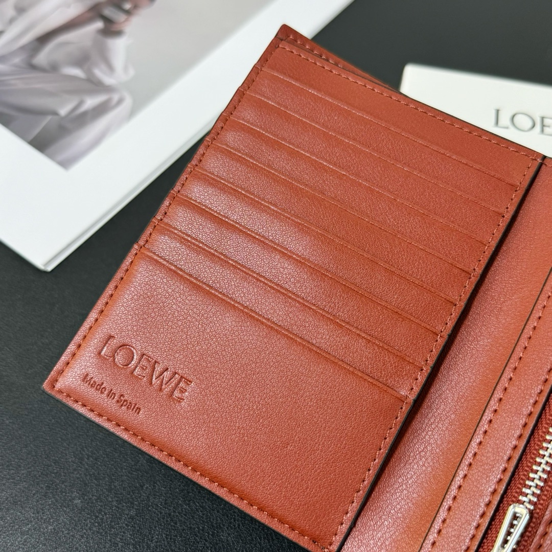 新商品 ロエベ小銭入れ偽物財布スーパーコピー lo52069N級品