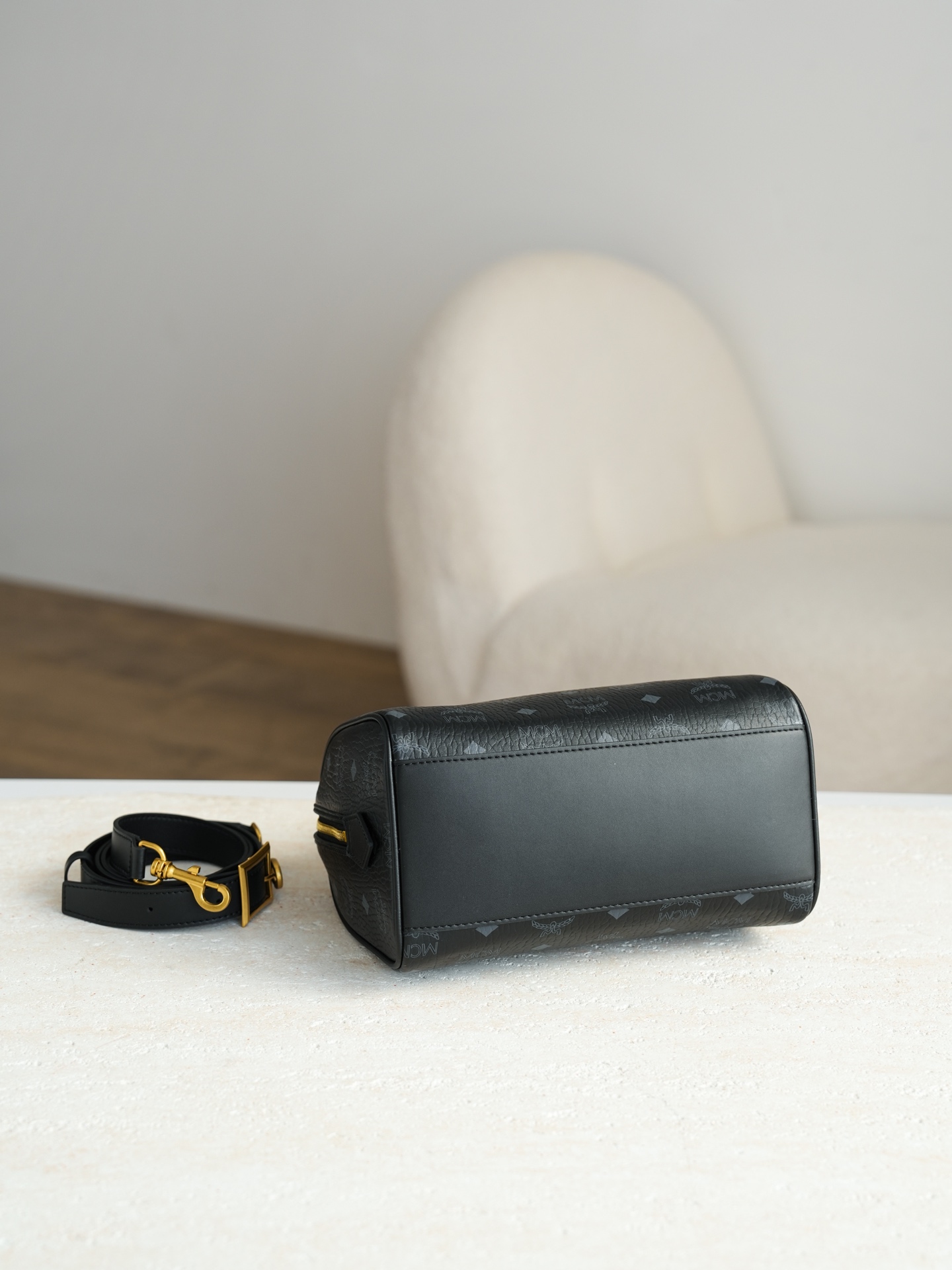 知名度はNo.1MCM ミディアム エラ ボストン高級コピーバッグ 100693高い品質