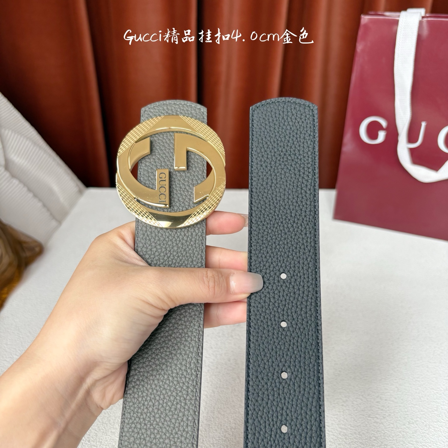 人気超絶のグッチグレーとブラックのペブルドカーフスキンリバーシブル男性ベルト 115450激安送料無料