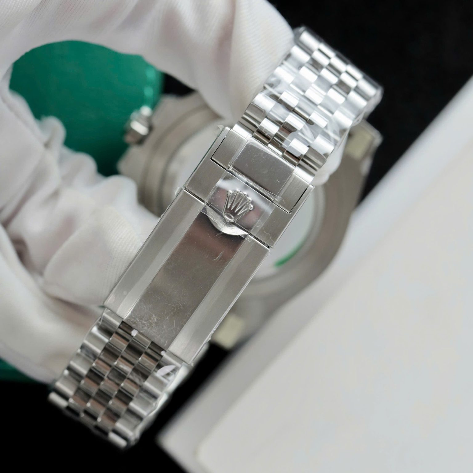 ロレックスGMTマスターコピーcal.3285ムーブメントVS工場 126729VTNR代引きを販売