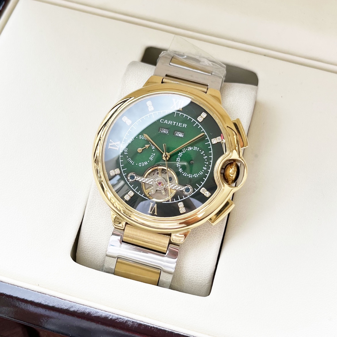 色彩豊富カルティエメンズスーパーコピー時計自動巻き機械式ムーブメント 130171