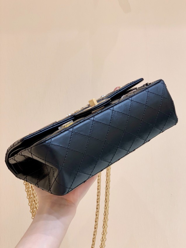 シャネルリイシュー チェーン2.55絶妙な職人技ショルダーバッグ 20260415153607高い品質