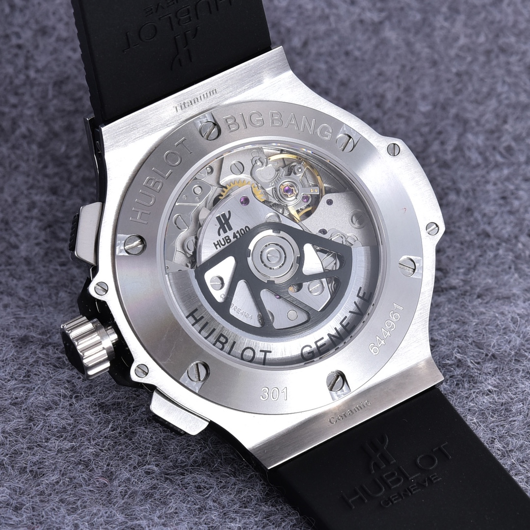 超絶のウブロビッグバンコピーフュージョン スチールダイヤ 301.SX.1170.RX.1704人気