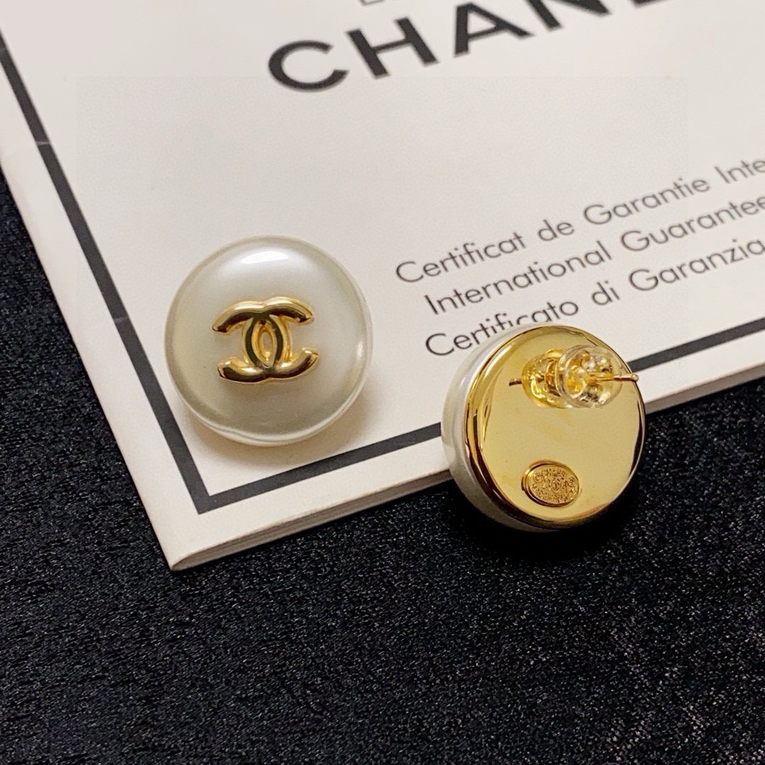 業界No.1シャネルダブルCロゴ 925シルバー スタッド日本最大級コピーピアス偽物 440985激安送料無料