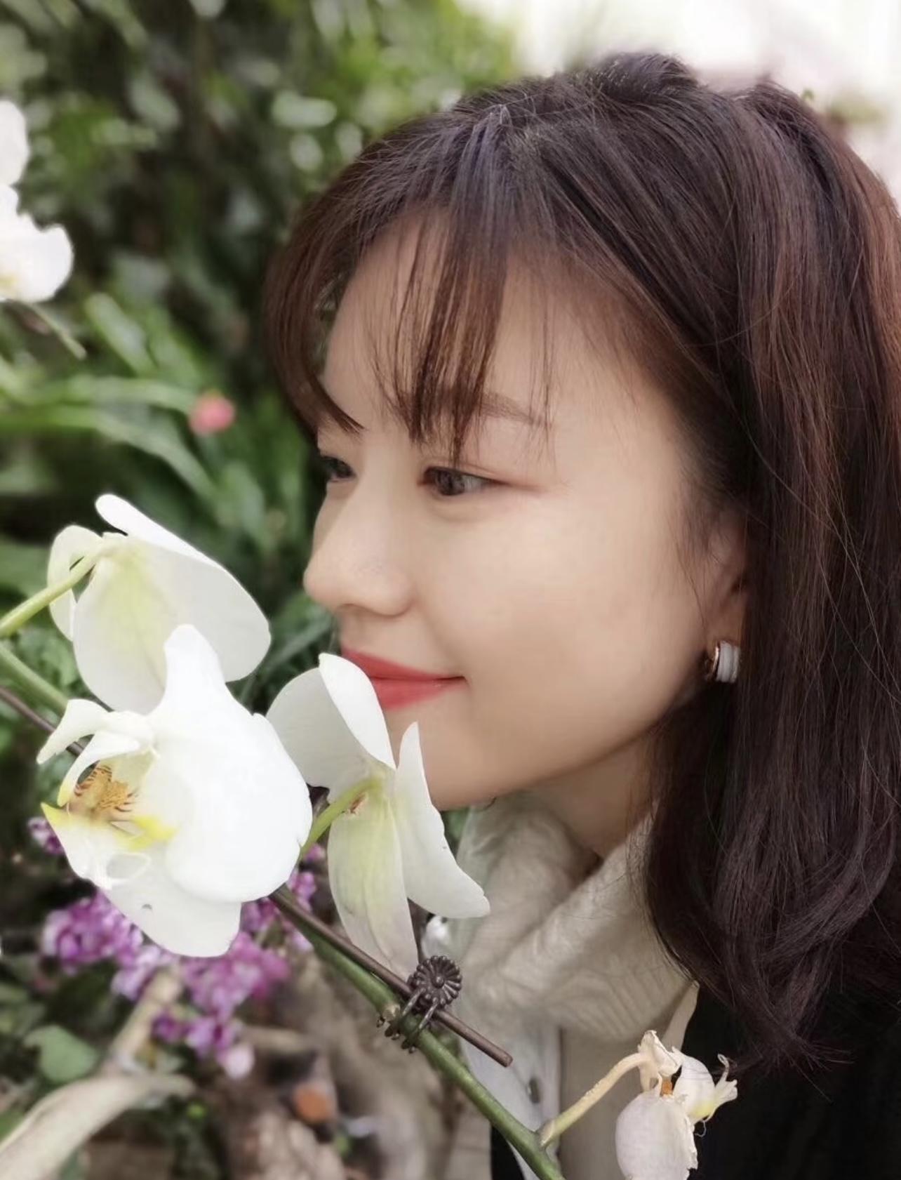 ブルガリの最新作ローズゴールドホワイトセラミックスリムなウエストピアス 454661最高級