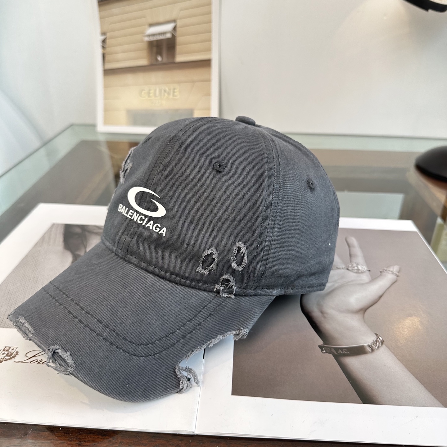 新入荷バレンシアガ帽子キャップコピーレターベースボールキャップ  590006激安送料無料