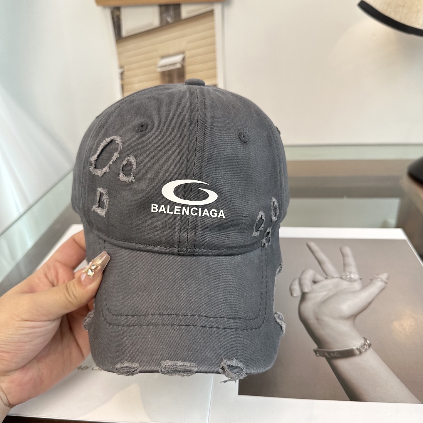 新入荷バレンシアガ帽子キャップコピーレターベースボールキャップ  590006人気