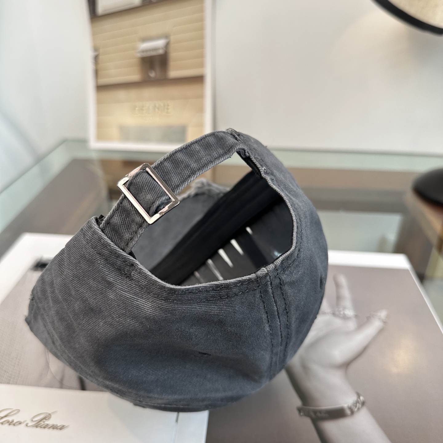 新入荷バレンシアガ帽子キャップコピーレターベースボールキャップ  590006100%安全に到着