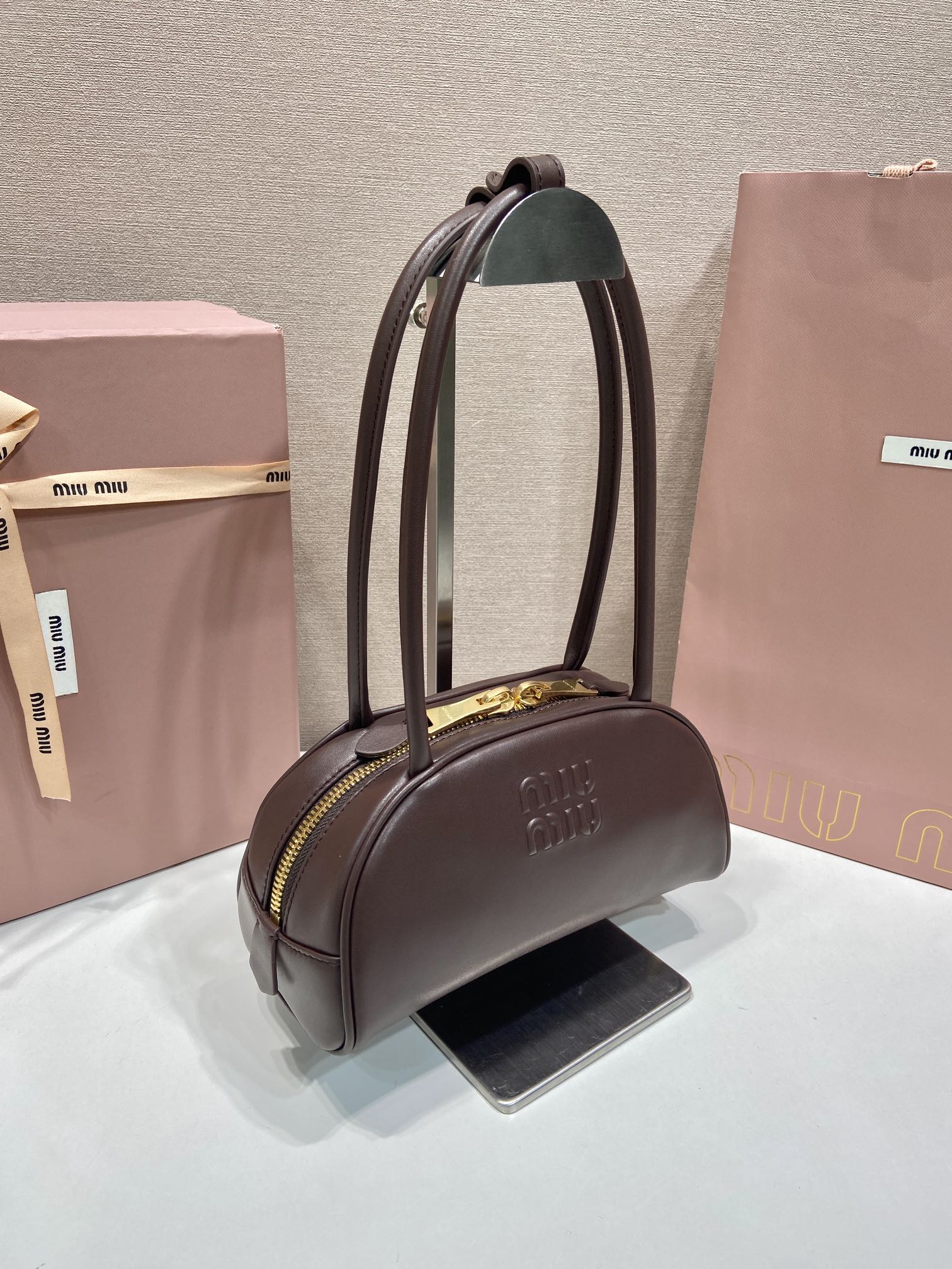 高度な可愛いミュウミュウコピーバッグボウリングスモール上品 5BB192-1通販